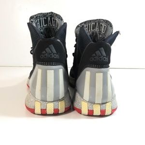 Adidas D ROSE G56946 Men Chicago Basketball Sz 15